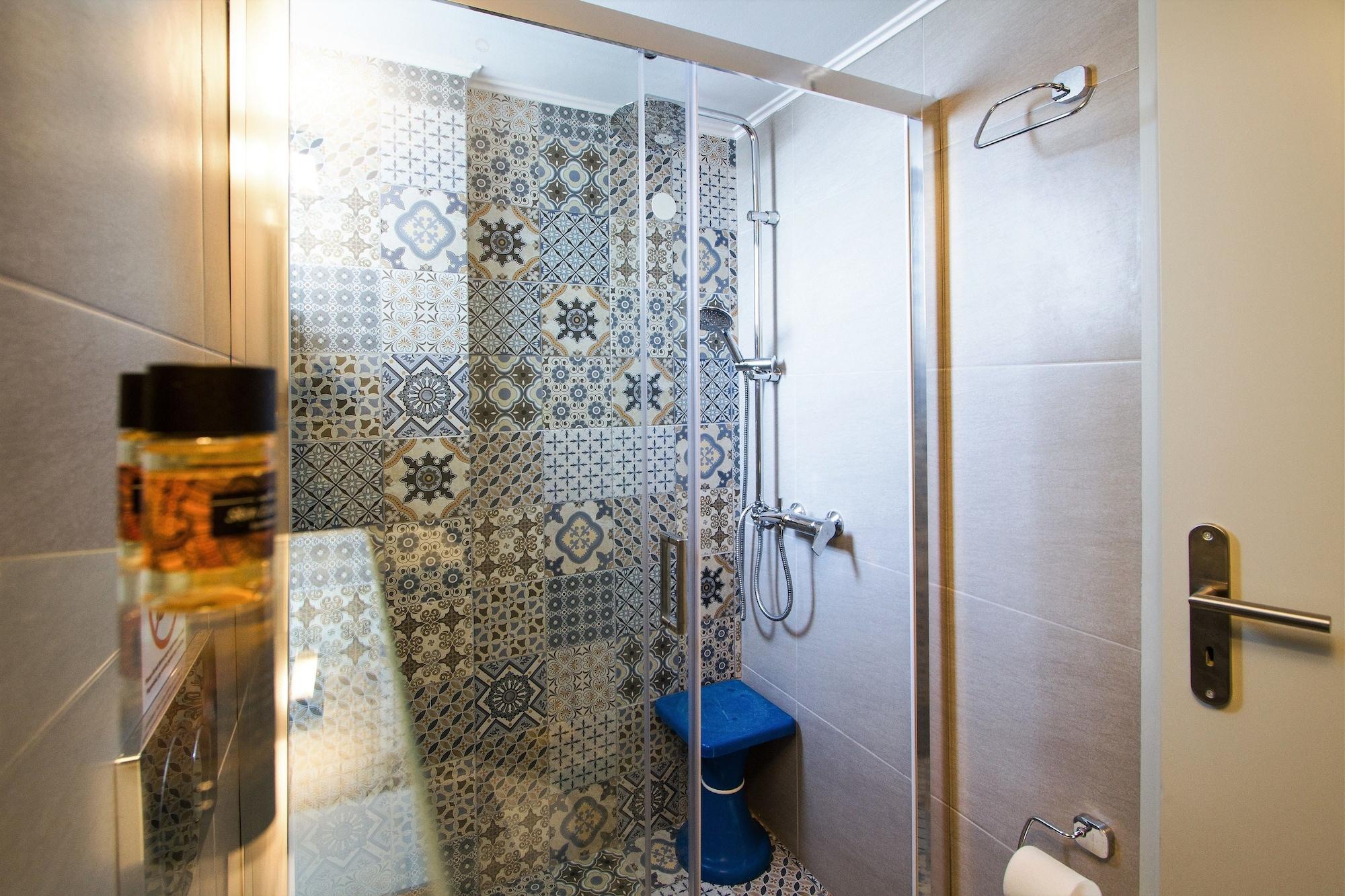 Balito Apartahotel 3*